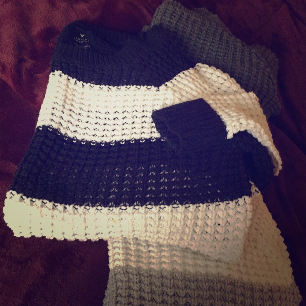 3-Pack of American Eagle Jegging Sweaters